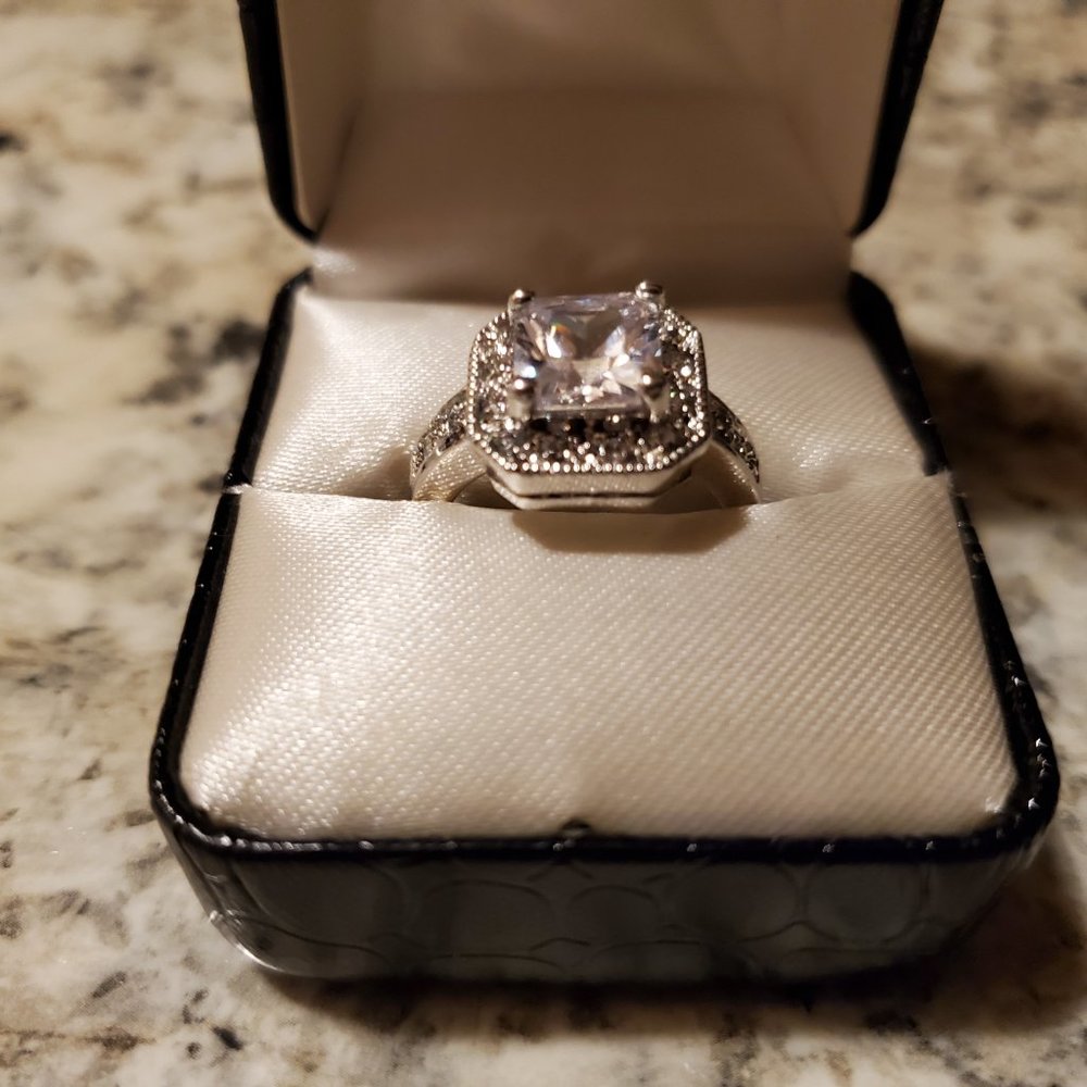 Silver CZ Ring - Picture 2 of 6